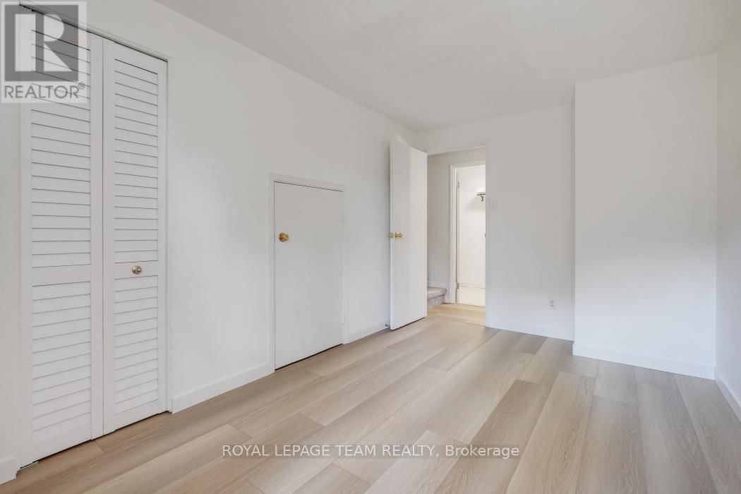 117 - 8 TERRACE DRIVE Image 28