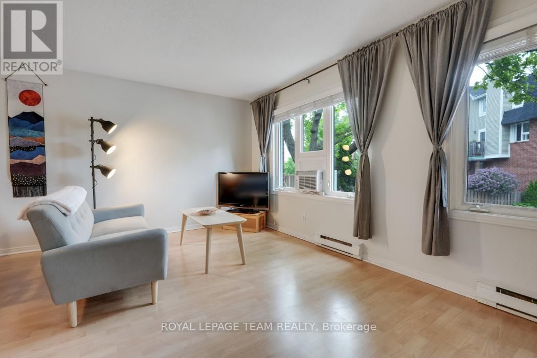 117 - 8 TERRACE DRIVE Image 9