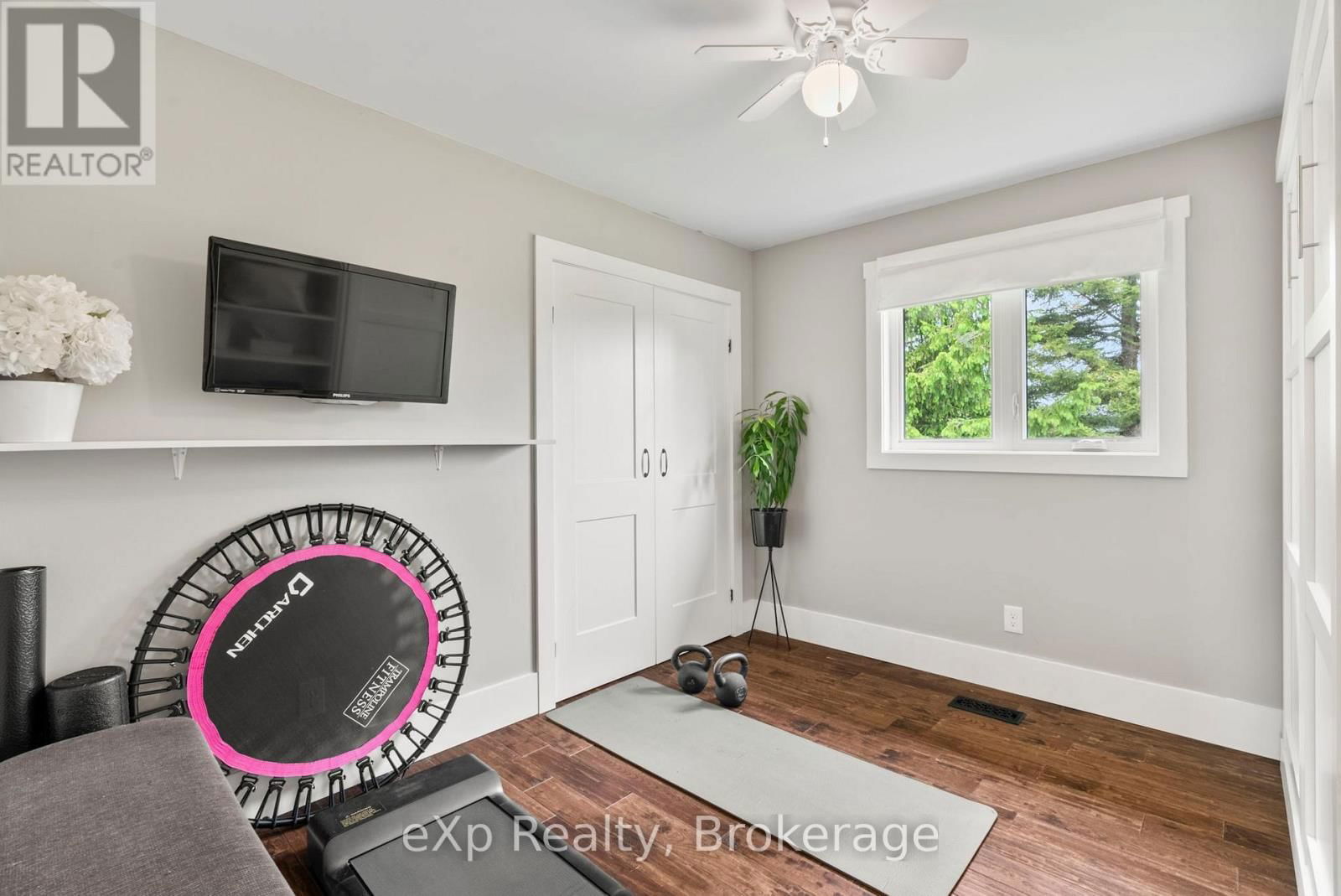 267171 SOUTH LINE B Image 26