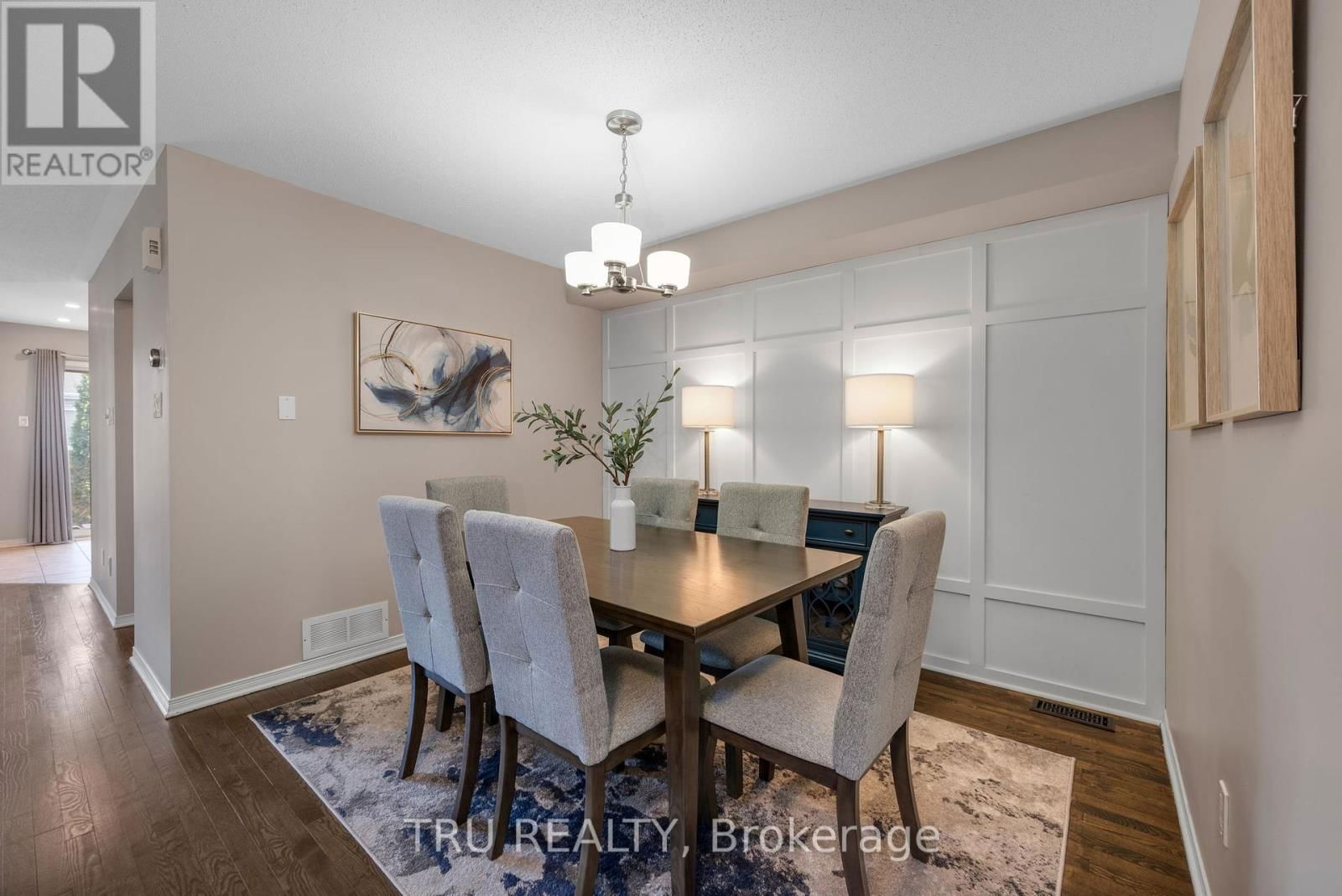105 DEERCROFT AVENUE Image 11