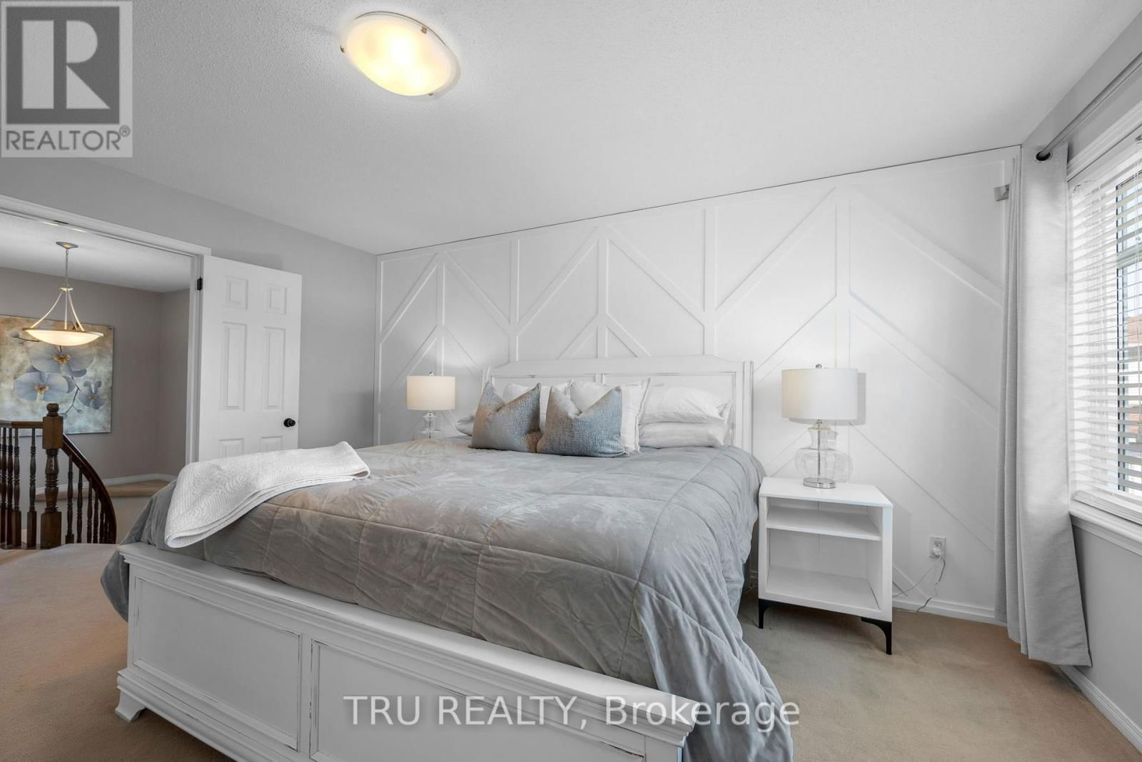 105 DEERCROFT AVENUE Image 22