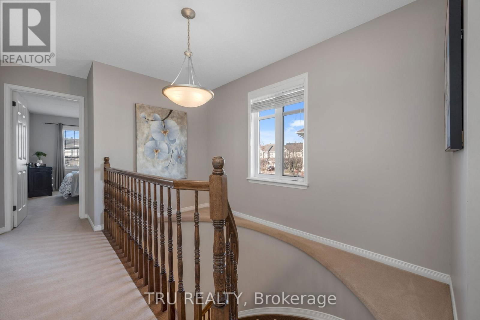 105 DEERCROFT AVENUE Image 26