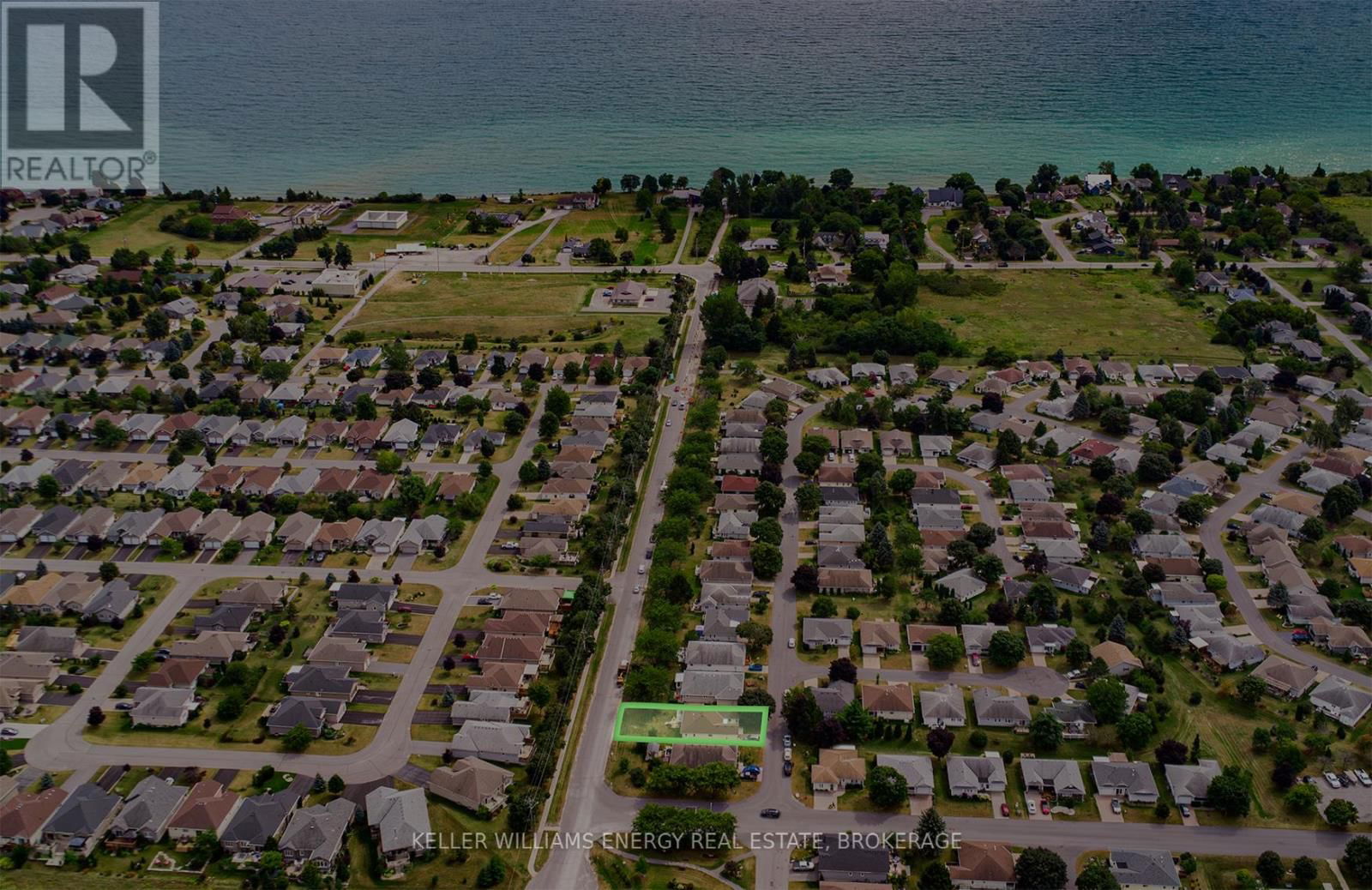 4 HERITAGE DRIVE Image 2