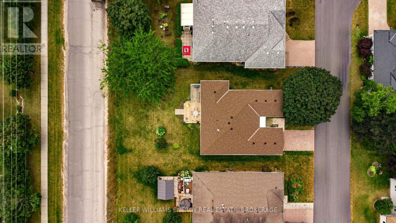 4 HERITAGE DRIVE Image 4