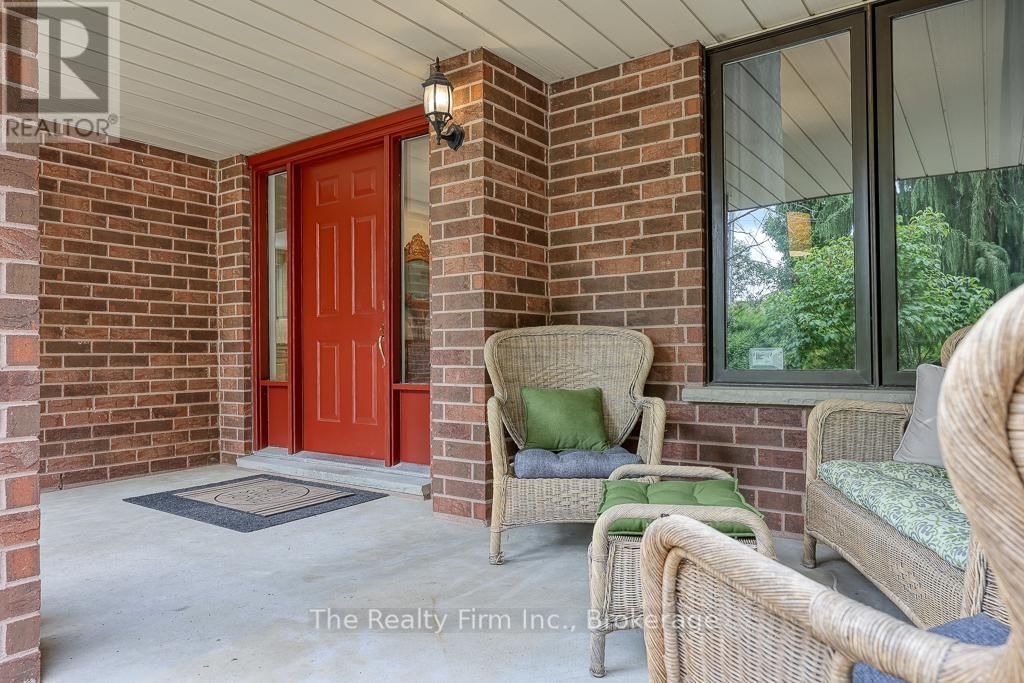 786837 TOWNSHIP ROAD 6 Image 2