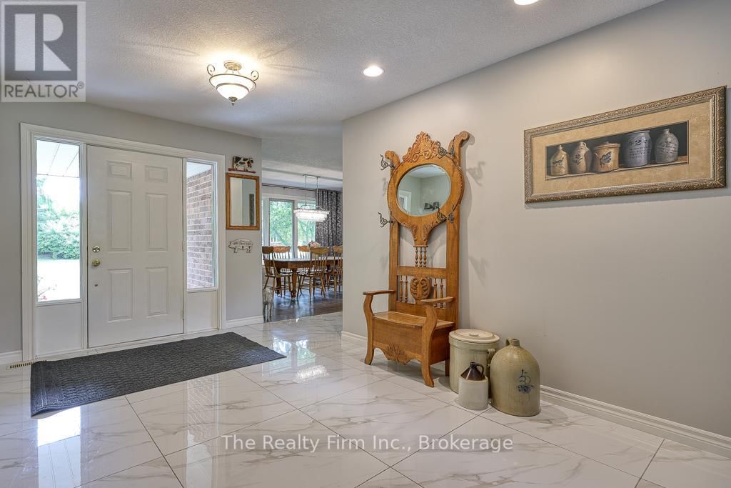 786837 TOWNSHIP ROAD 6 Image 3