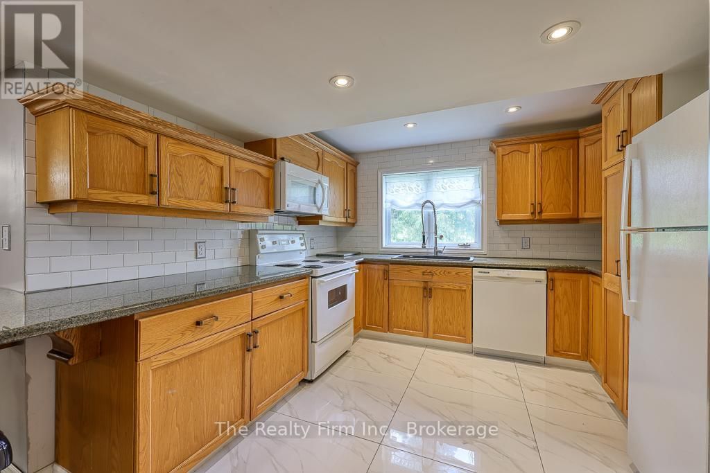 786837 TOWNSHIP ROAD 6 Image 33