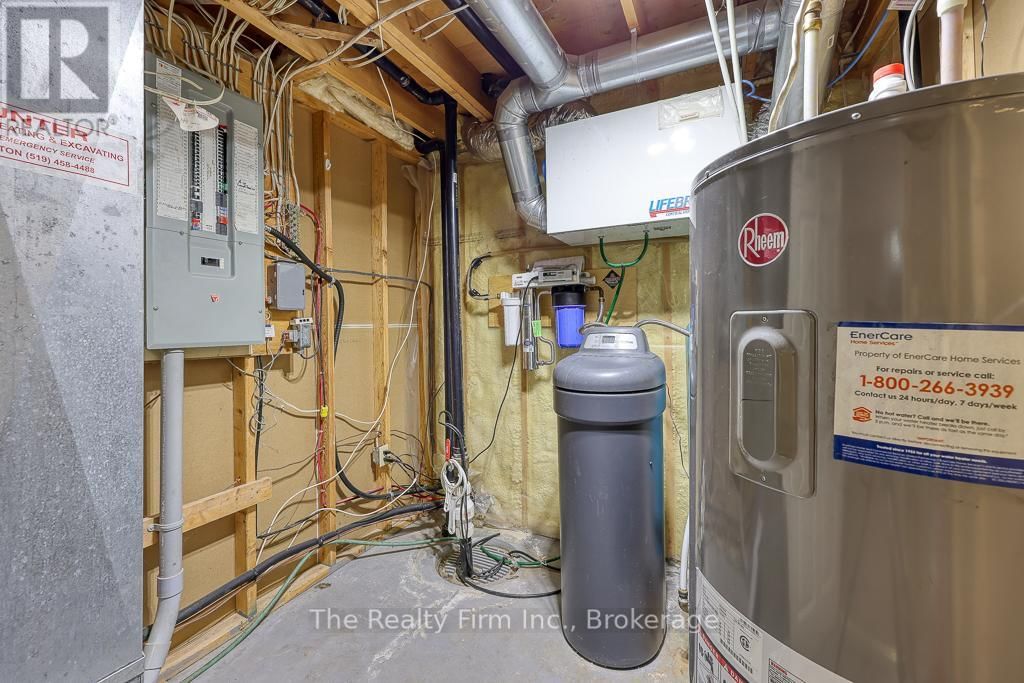 786837 TOWNSHIP ROAD 6 Image 36