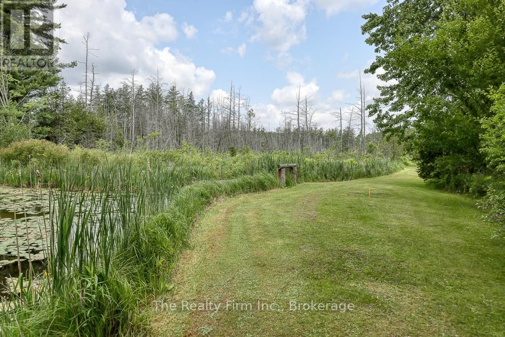 786837 TOWNSHIP ROAD 6 Image 40