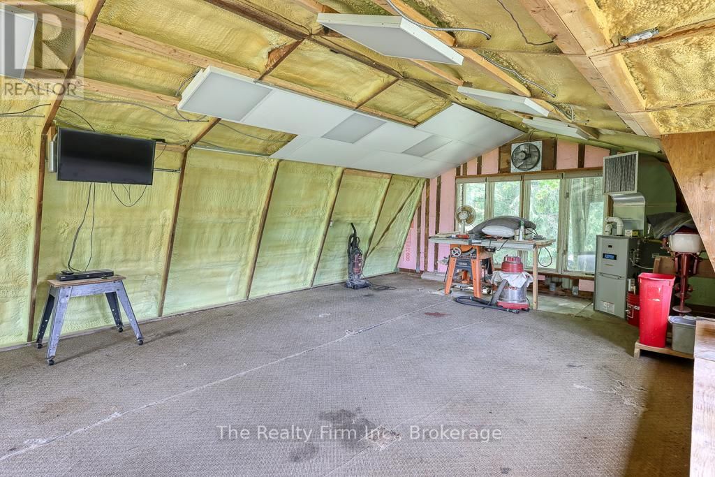 786837 TOWNSHIP ROAD 6 Image 44