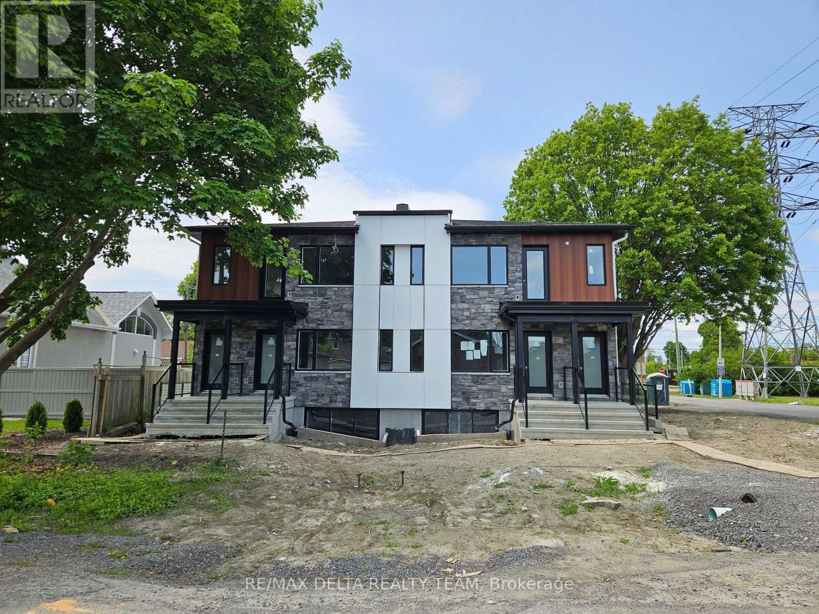 E - 77 GRANTON AVENUE Image 1