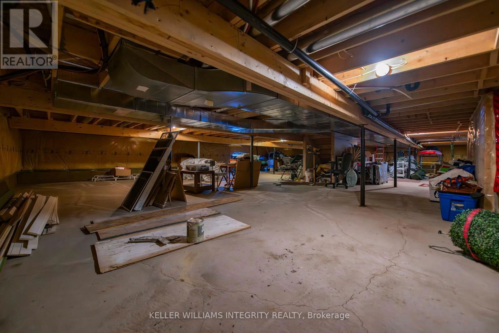 6451 ASTON ROAD Image 45