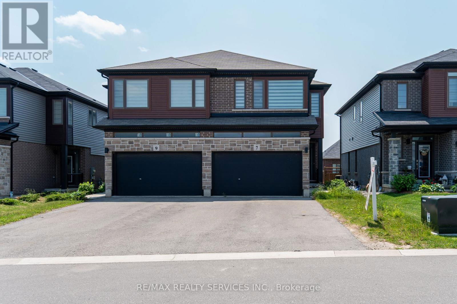 7 BAKER LANE Image 1