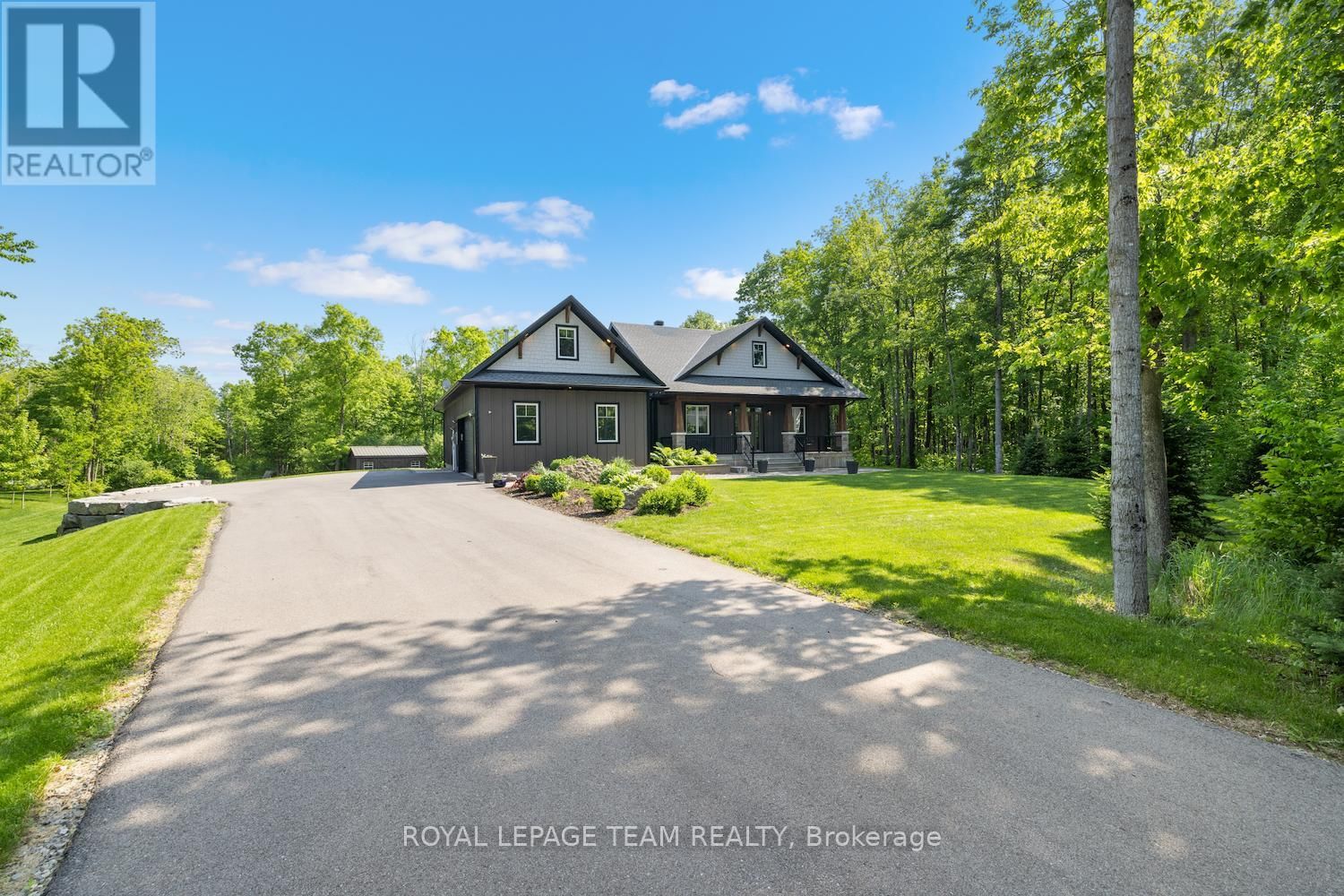 106 TYNDALE COURT Image 2