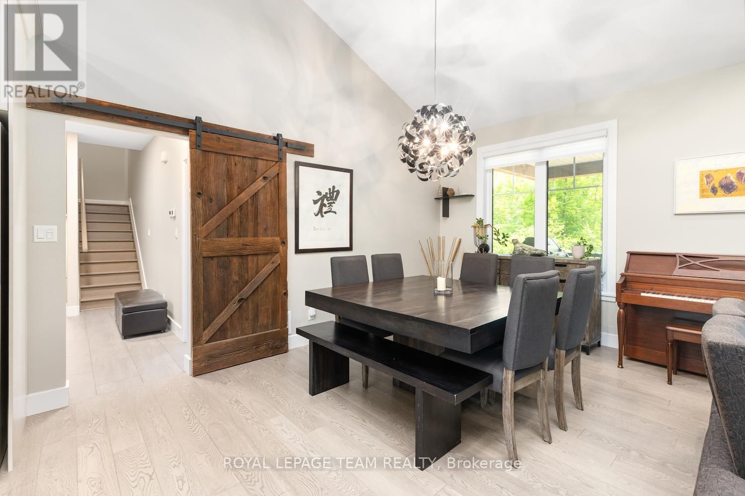 106 TYNDALE COURT Image 20