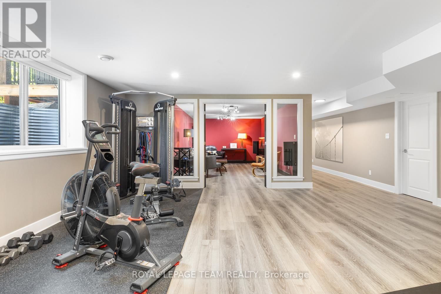 106 TYNDALE COURT Image 33