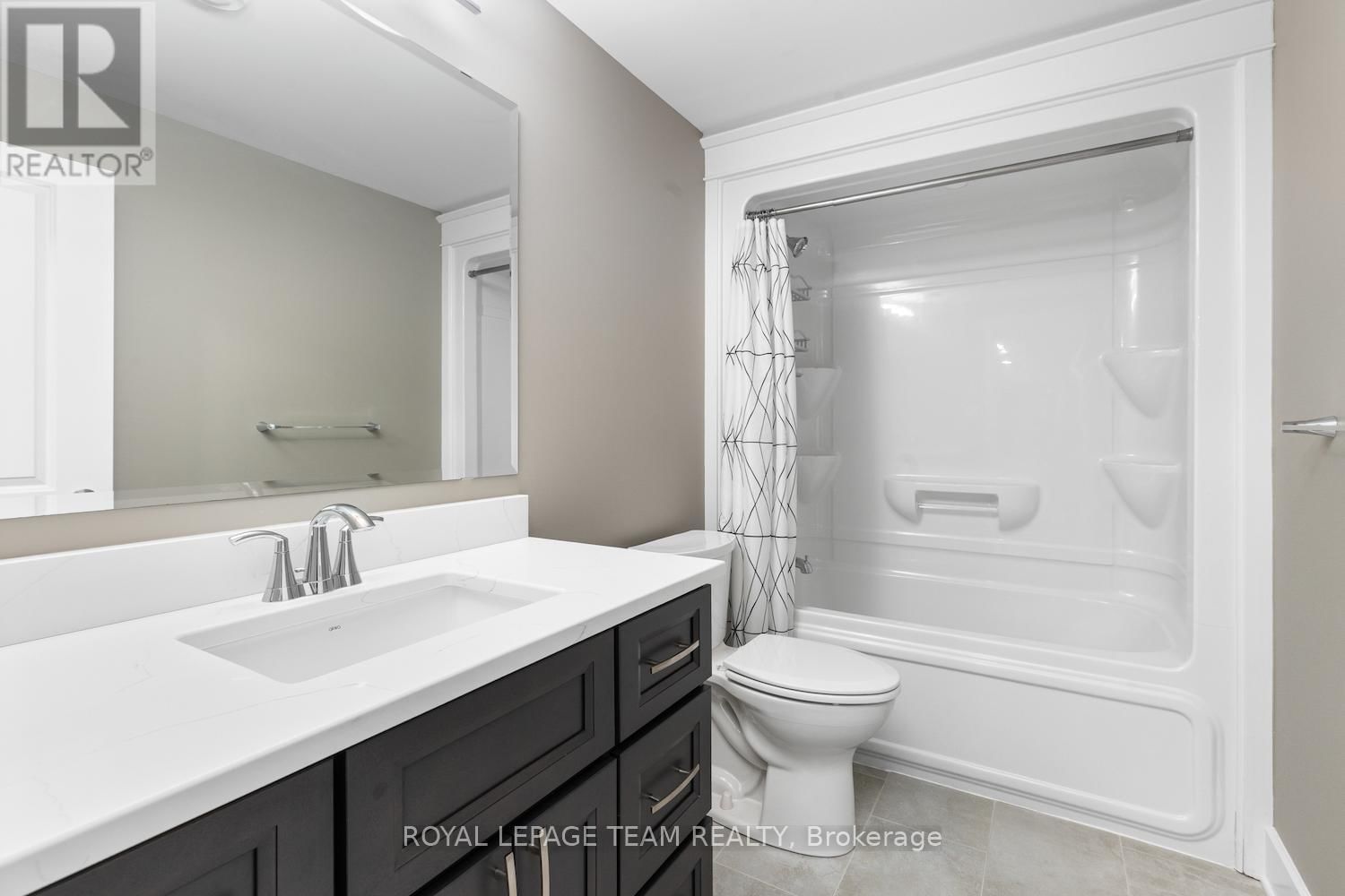106 TYNDALE COURT Image 40