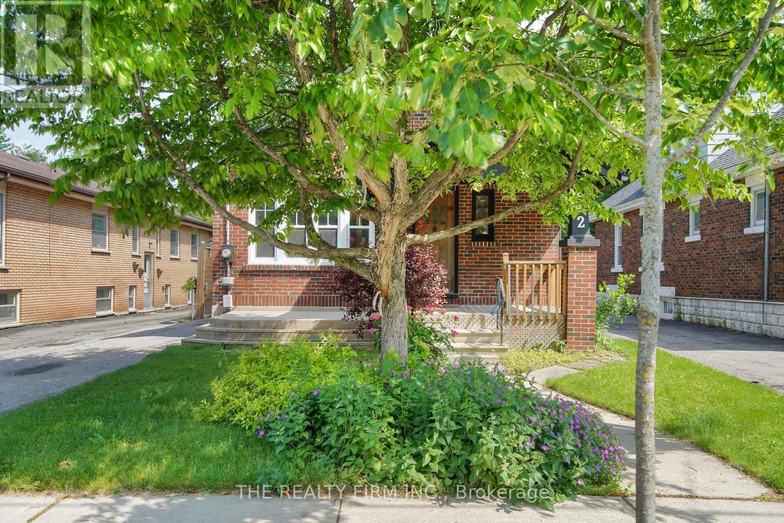 242 EMERY STREET EAST Image 2