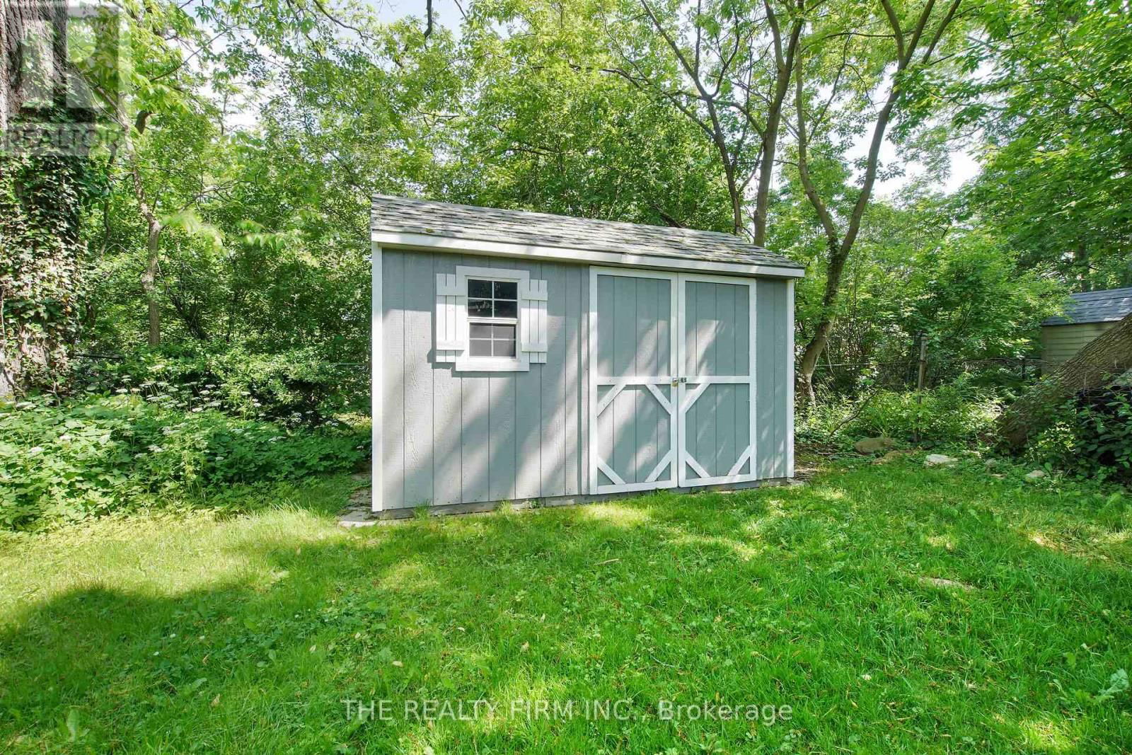 242 EMERY STREET EAST Image 38