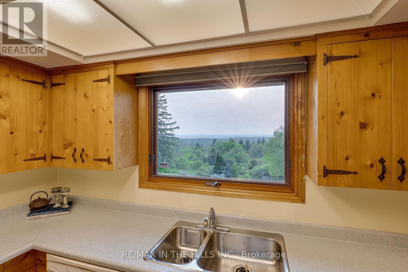 247531 5 SIDEROAD Image 20