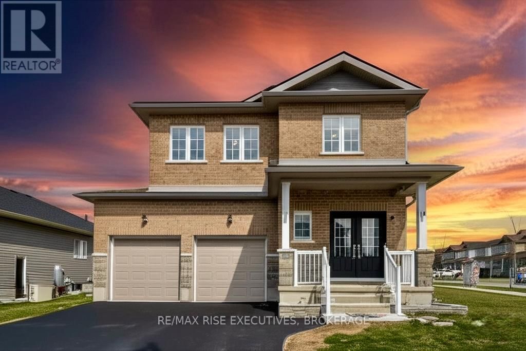 111 BRENNAN CRESCENT Image 1
