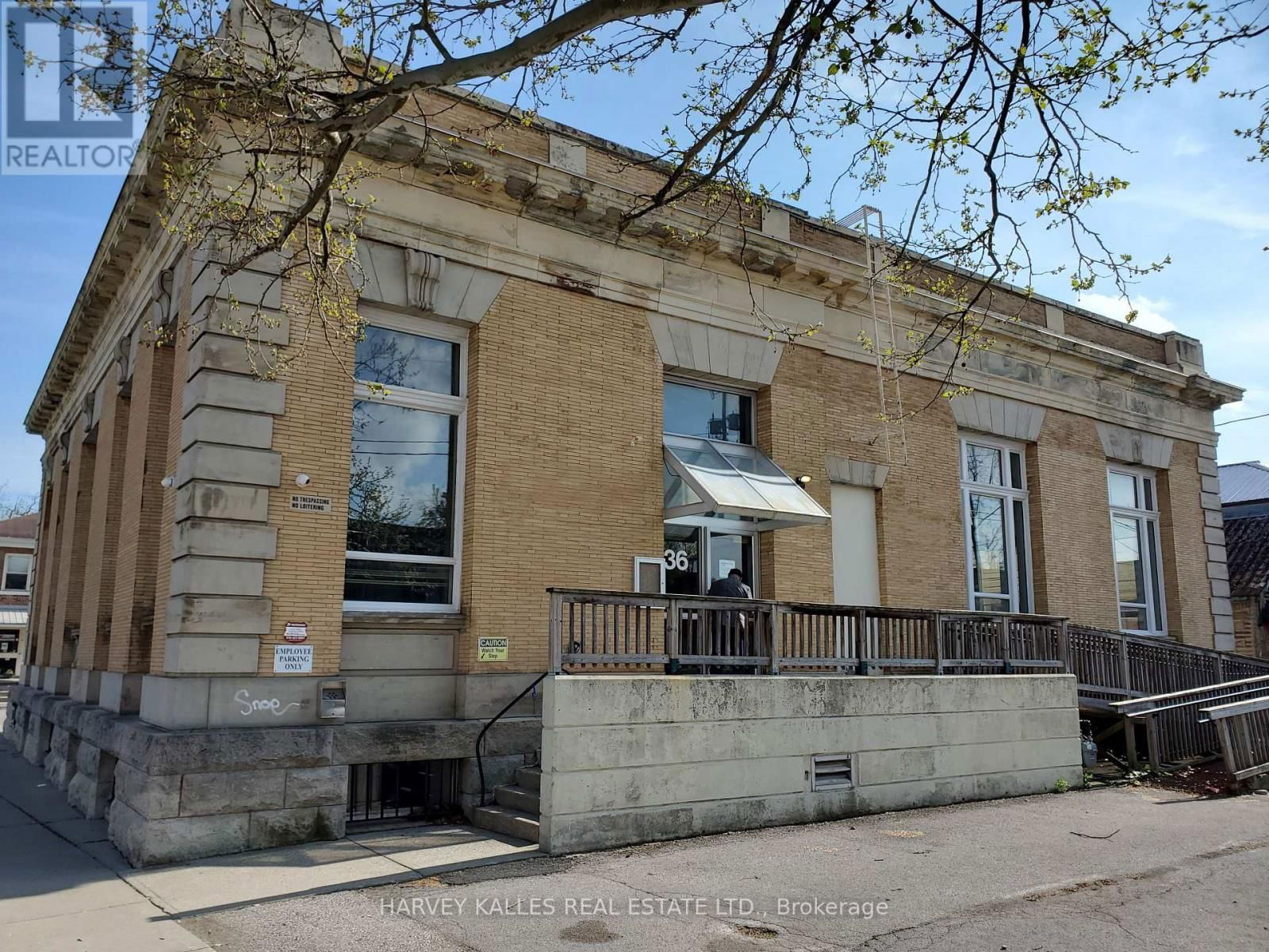 C - 45 PEEL STREET Image 2