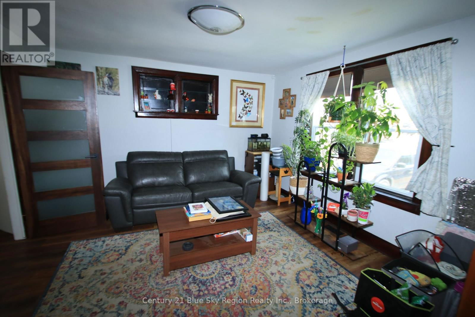 275 FIFTH AVENUE EAST Image 7