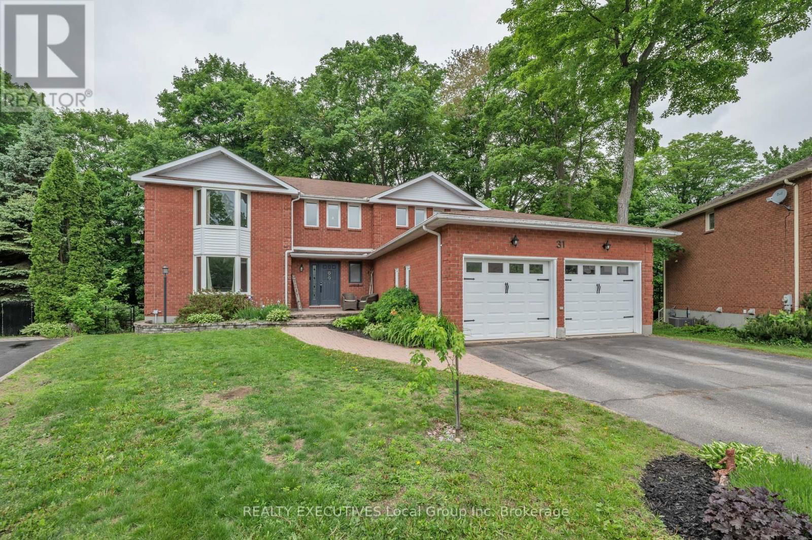 31 ROBINHOOD COURT Image 1