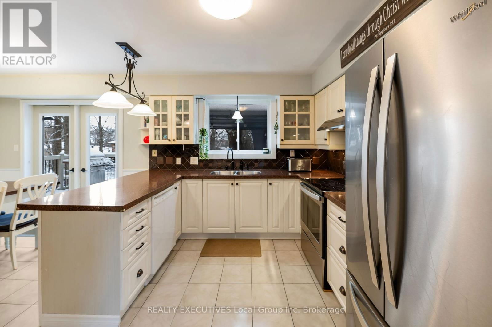 31 ROBINHOOD COURT Image 18