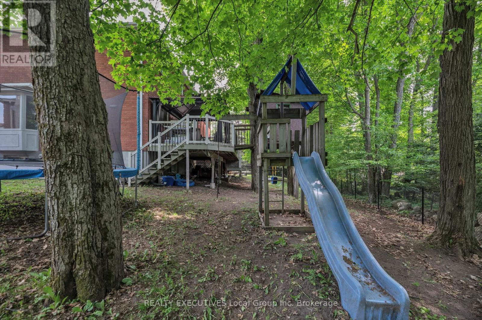 31 ROBINHOOD COURT Image 44