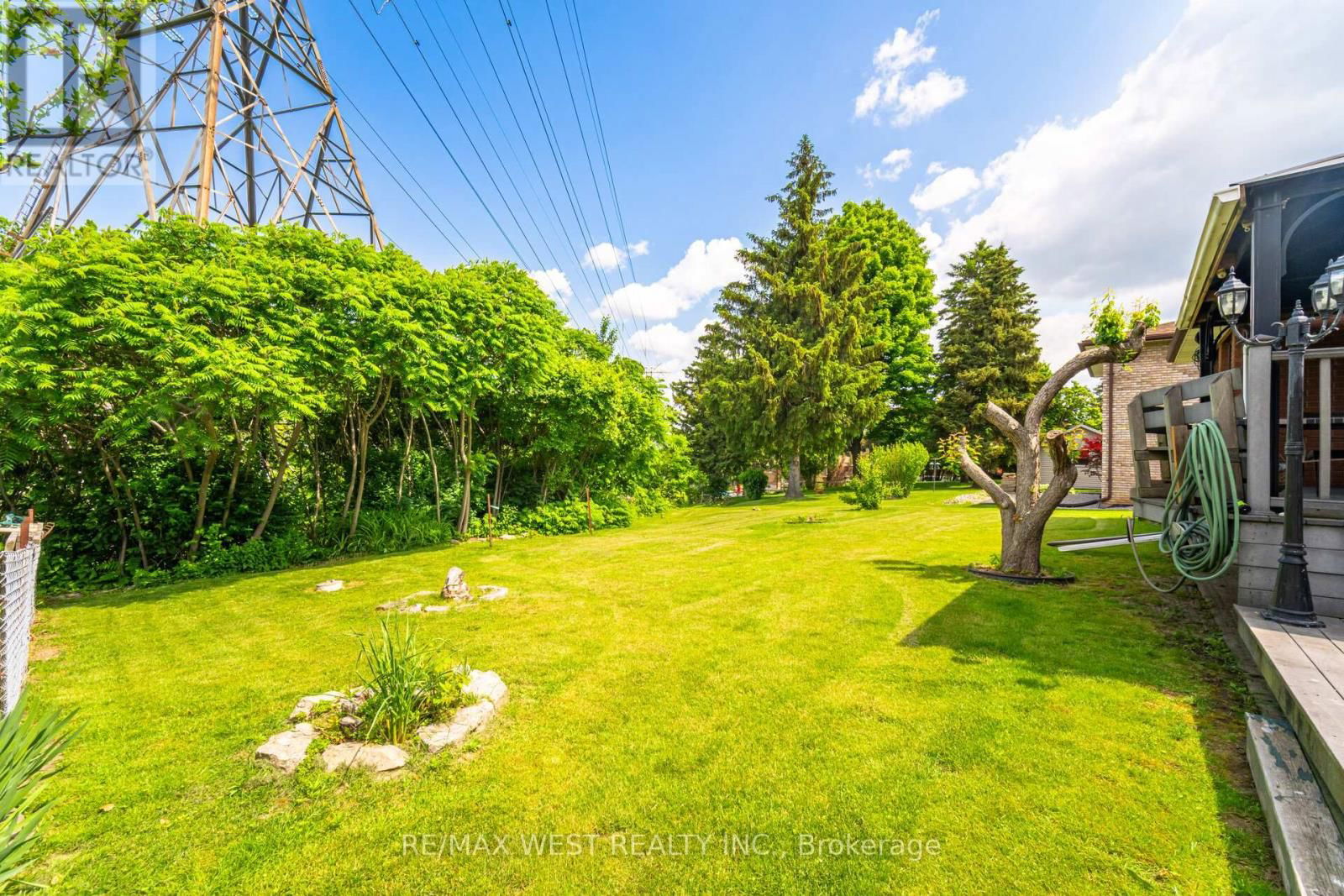 500 MOUNT ALBION ROAD Image 37
