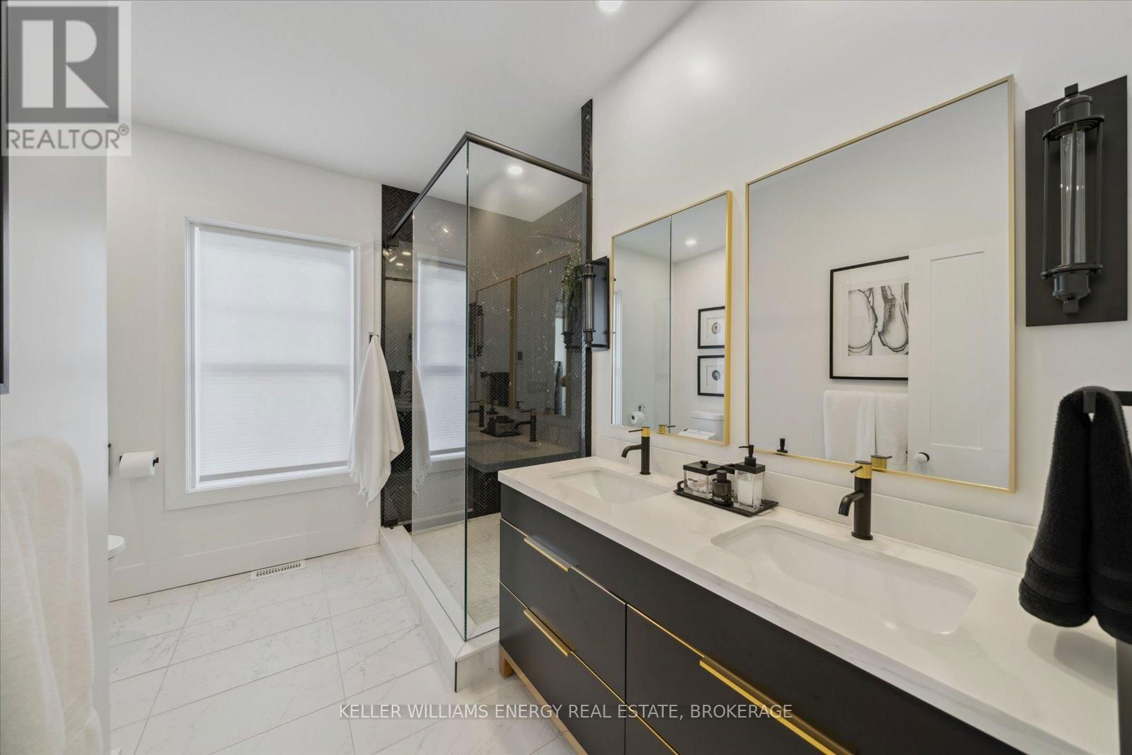 272 RIDOUT STREET Image 26