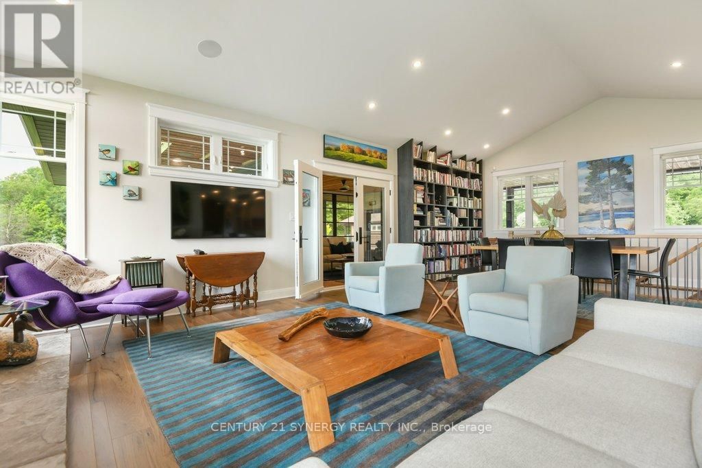 4370 CARP ROAD Image 15