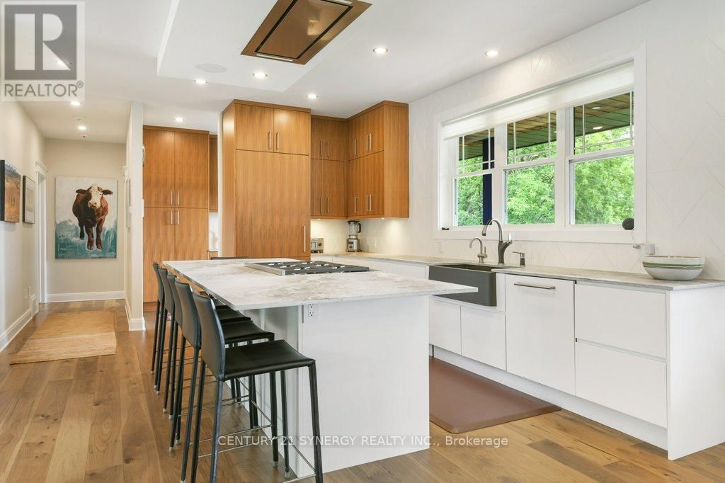 4370 CARP ROAD Image 16
