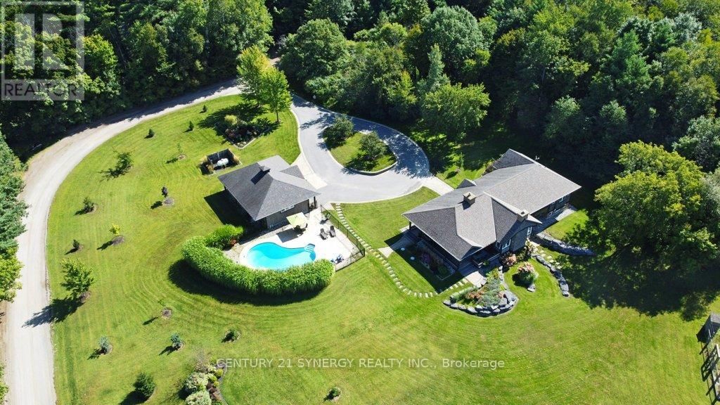 4370 CARP ROAD Image 9