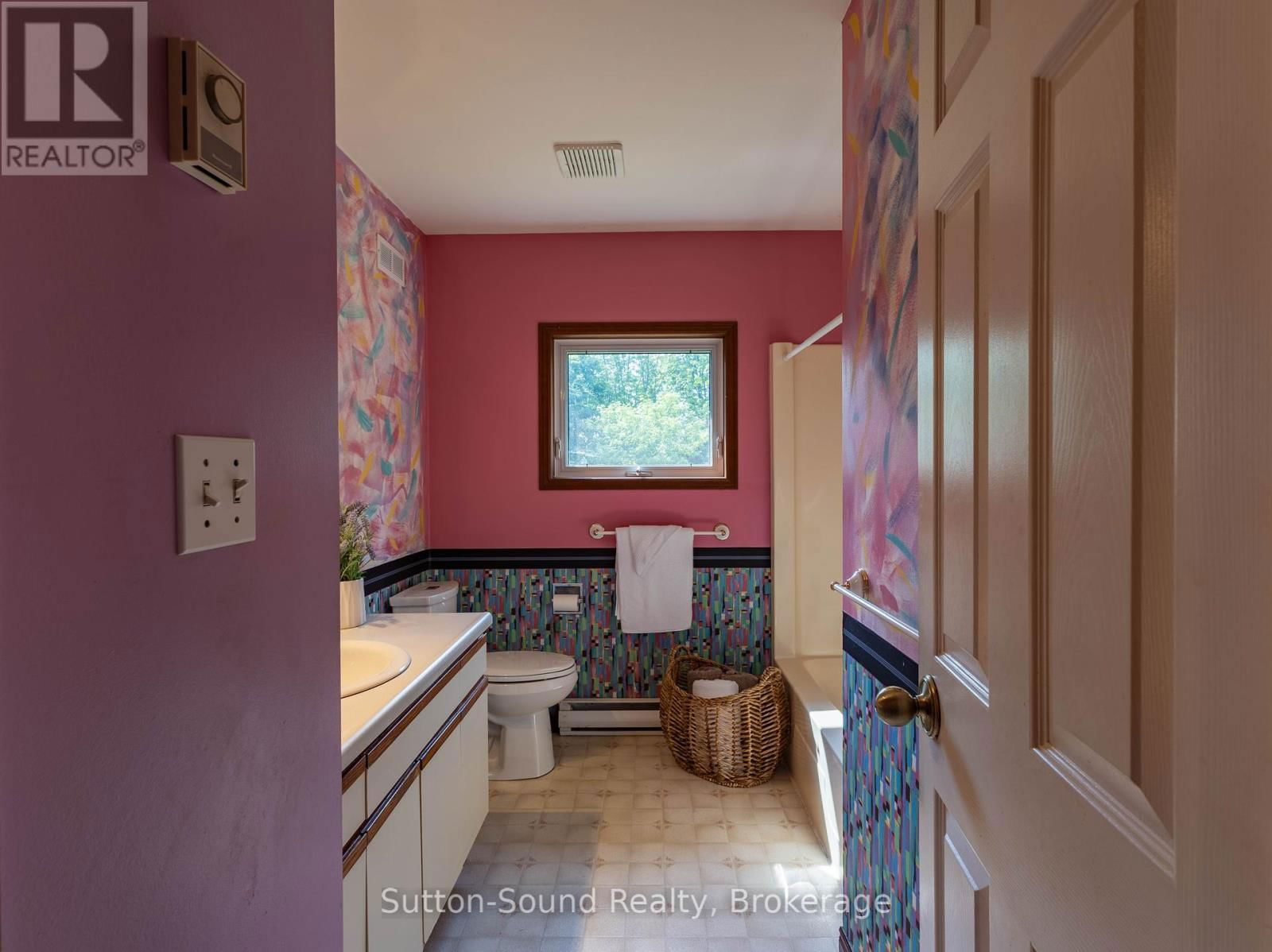 105331 10 SIDEROAD Image 17
