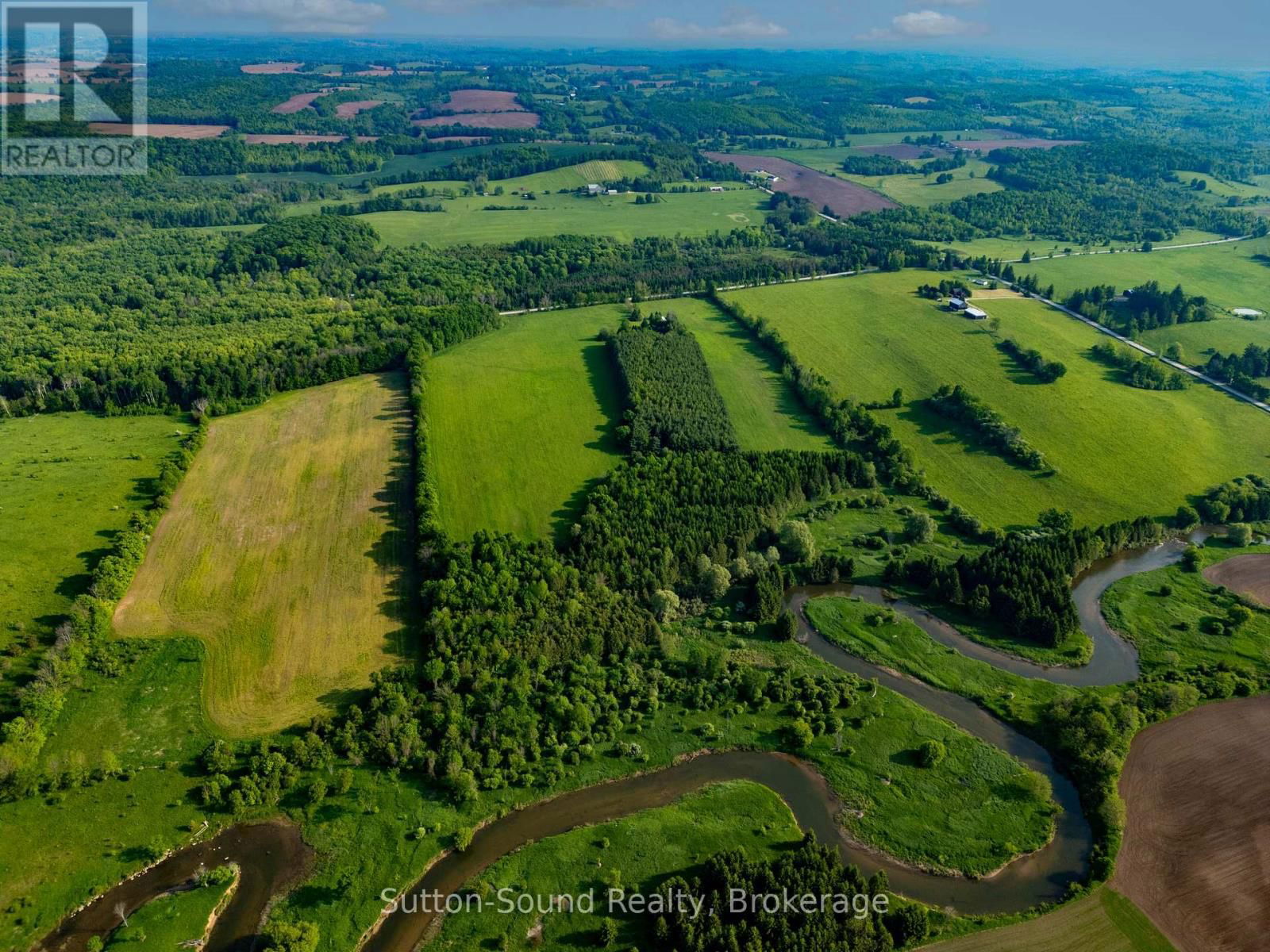 105331 10 SIDEROAD Image 36