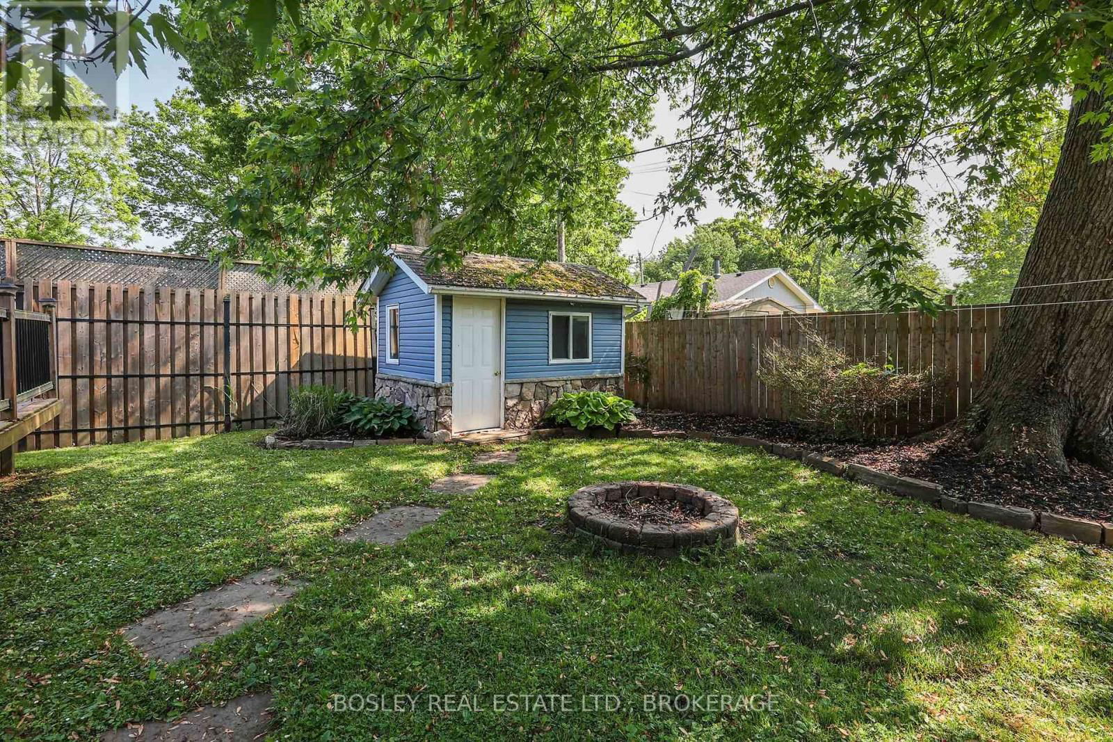 380 LAKEWOOD AVENUE Image 33