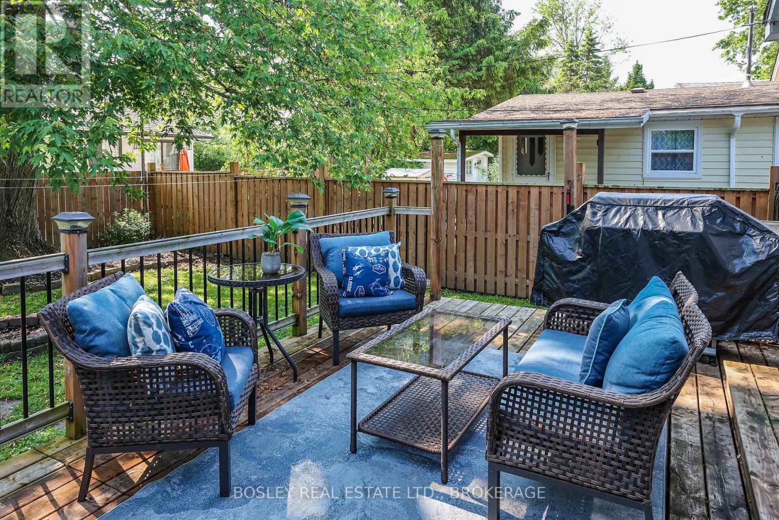380 LAKEWOOD AVENUE Image 36