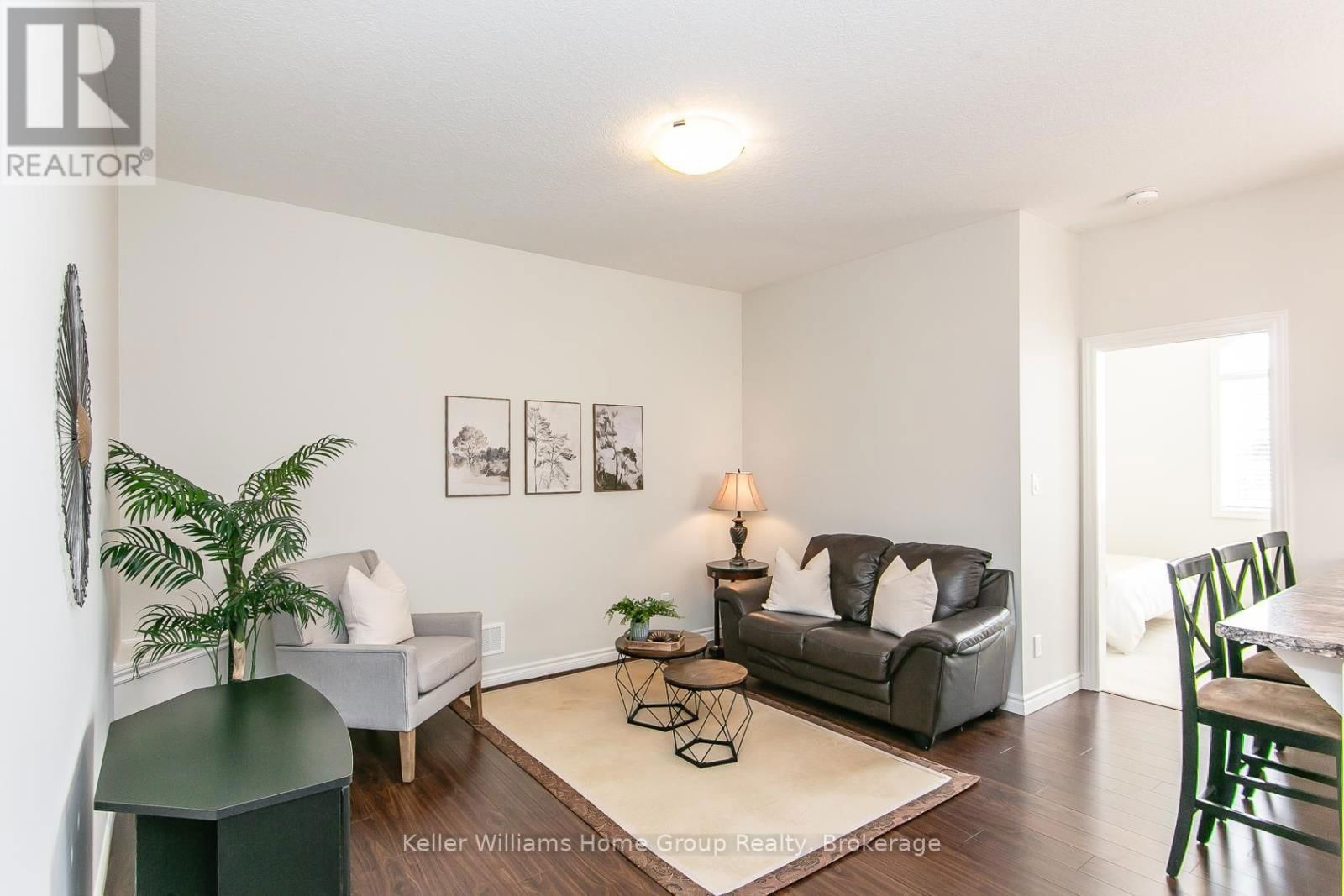 70 WAVERLEY DRIVE Image 23