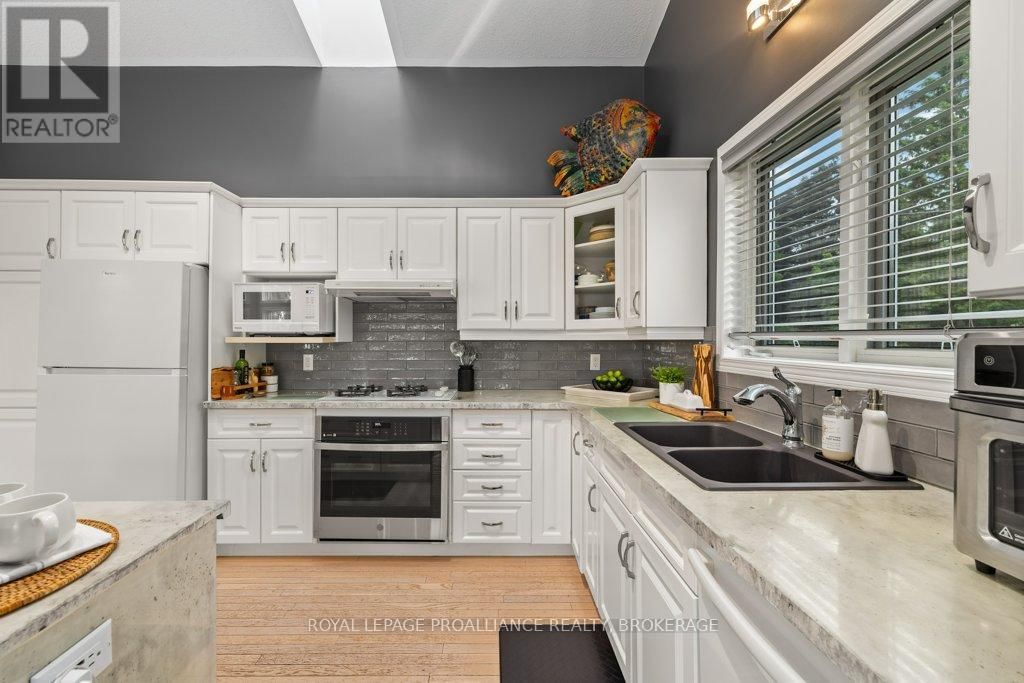 953 COTTAGE FARMS ROAD Image 13