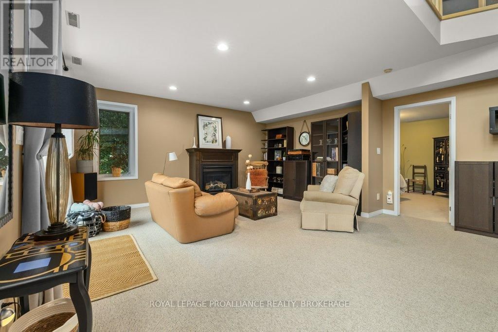 953 COTTAGE FARMS ROAD Image 23