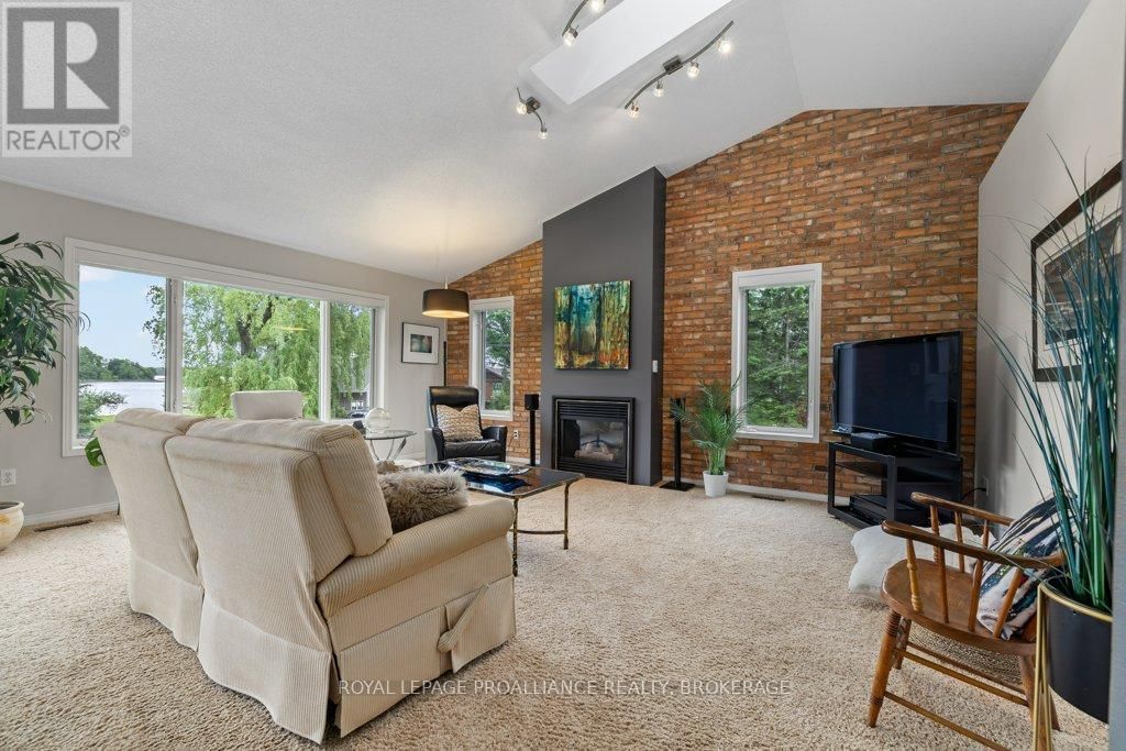 953 COTTAGE FARMS ROAD Image 8