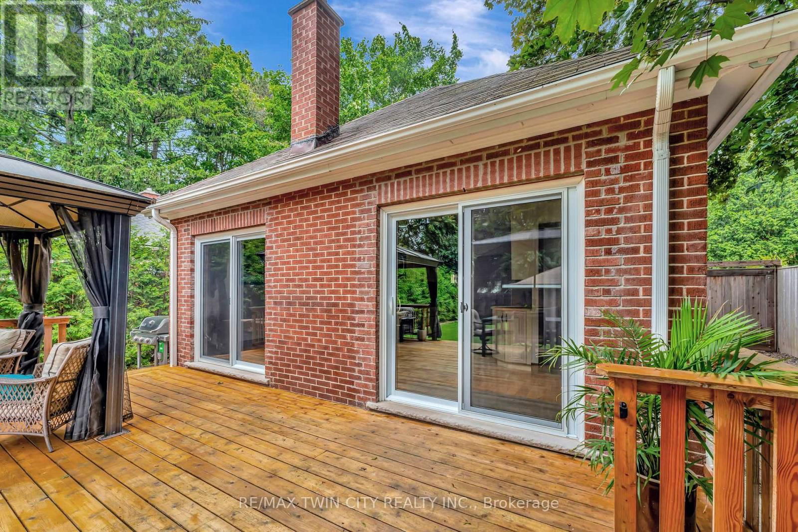 199 DUNDAS LANE Image 22