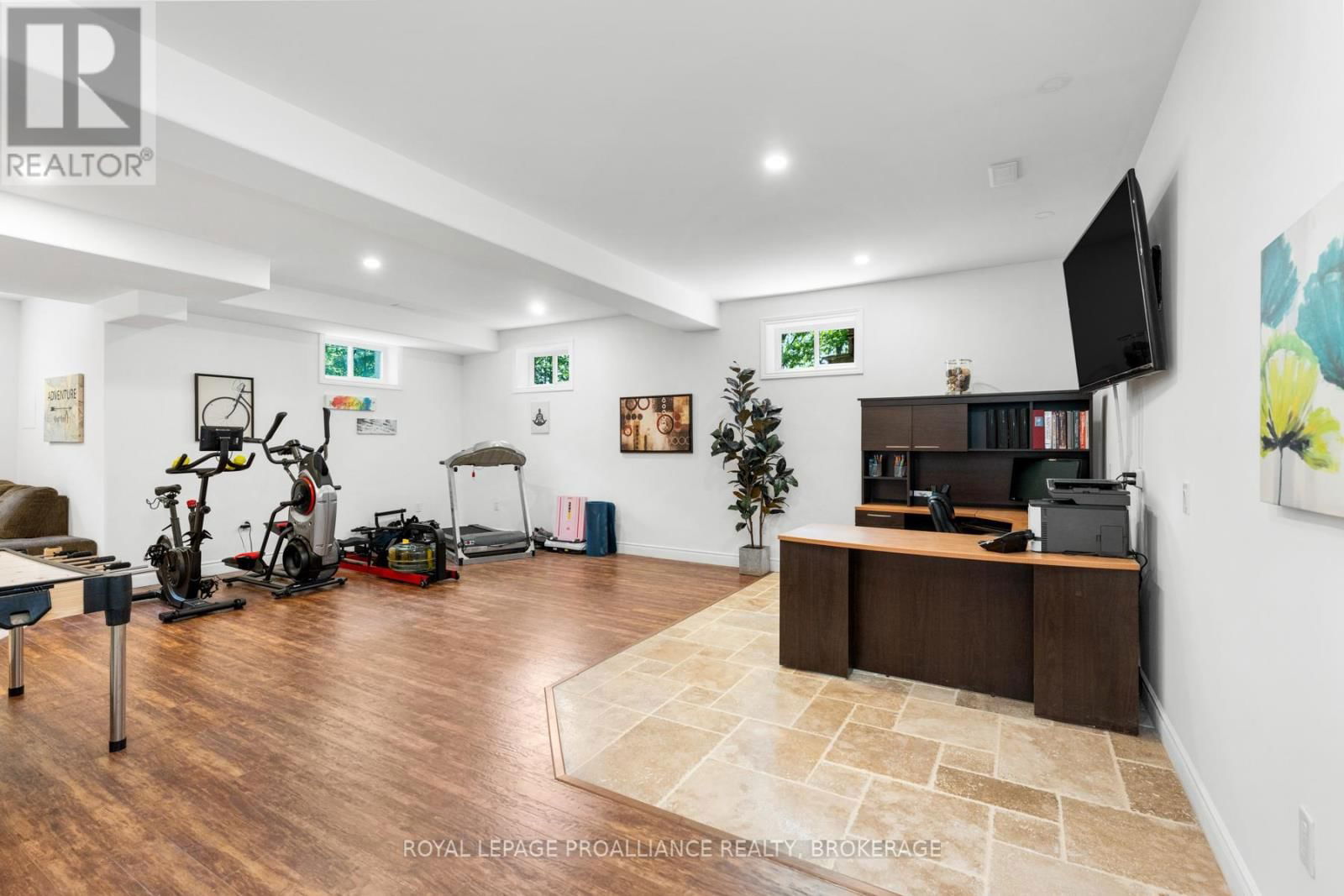 10 OWEN AVENUE Image 28