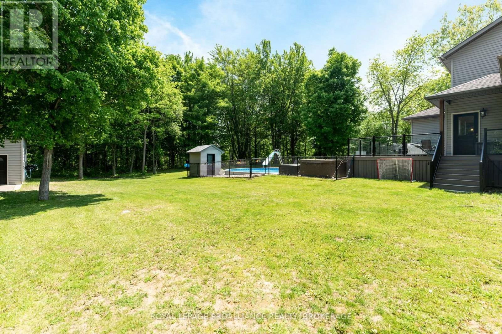 10 OWEN AVENUE Image 36