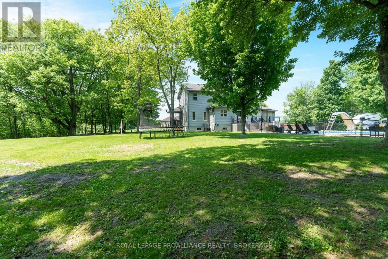 10 OWEN AVENUE Image 40