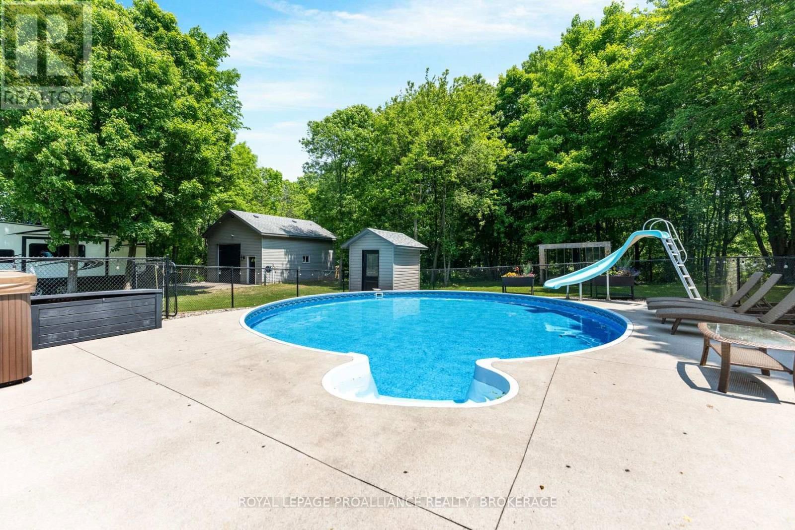10 OWEN AVENUE Image 42