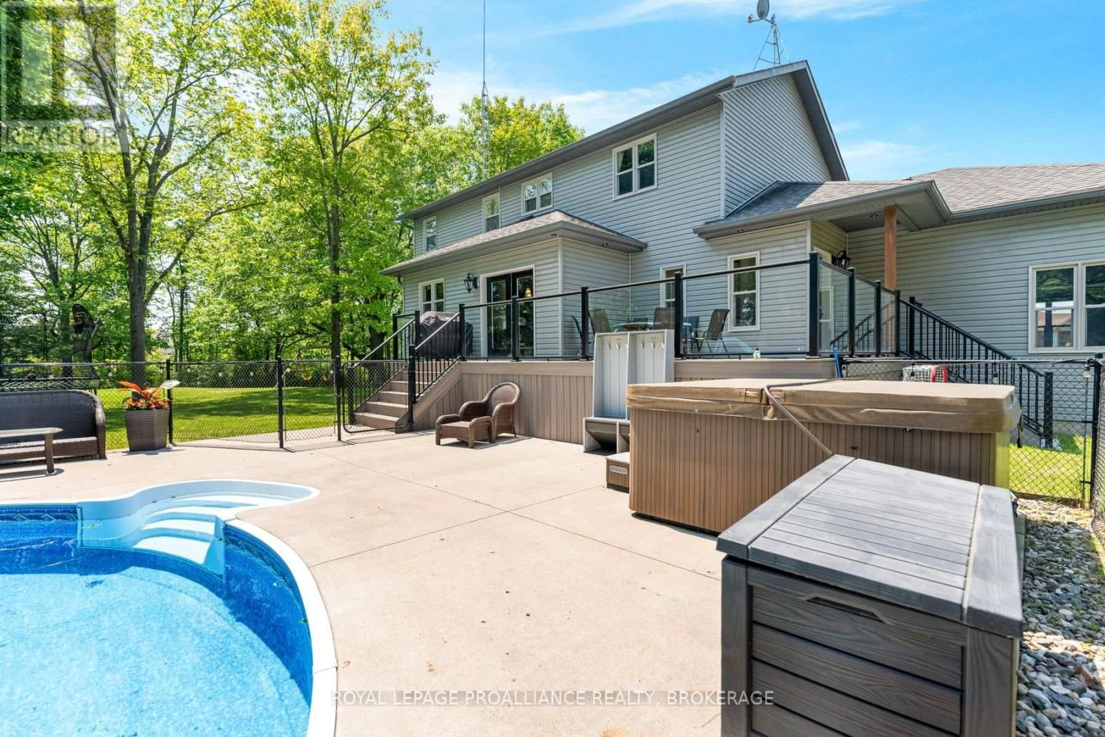 10 OWEN AVENUE Image 43