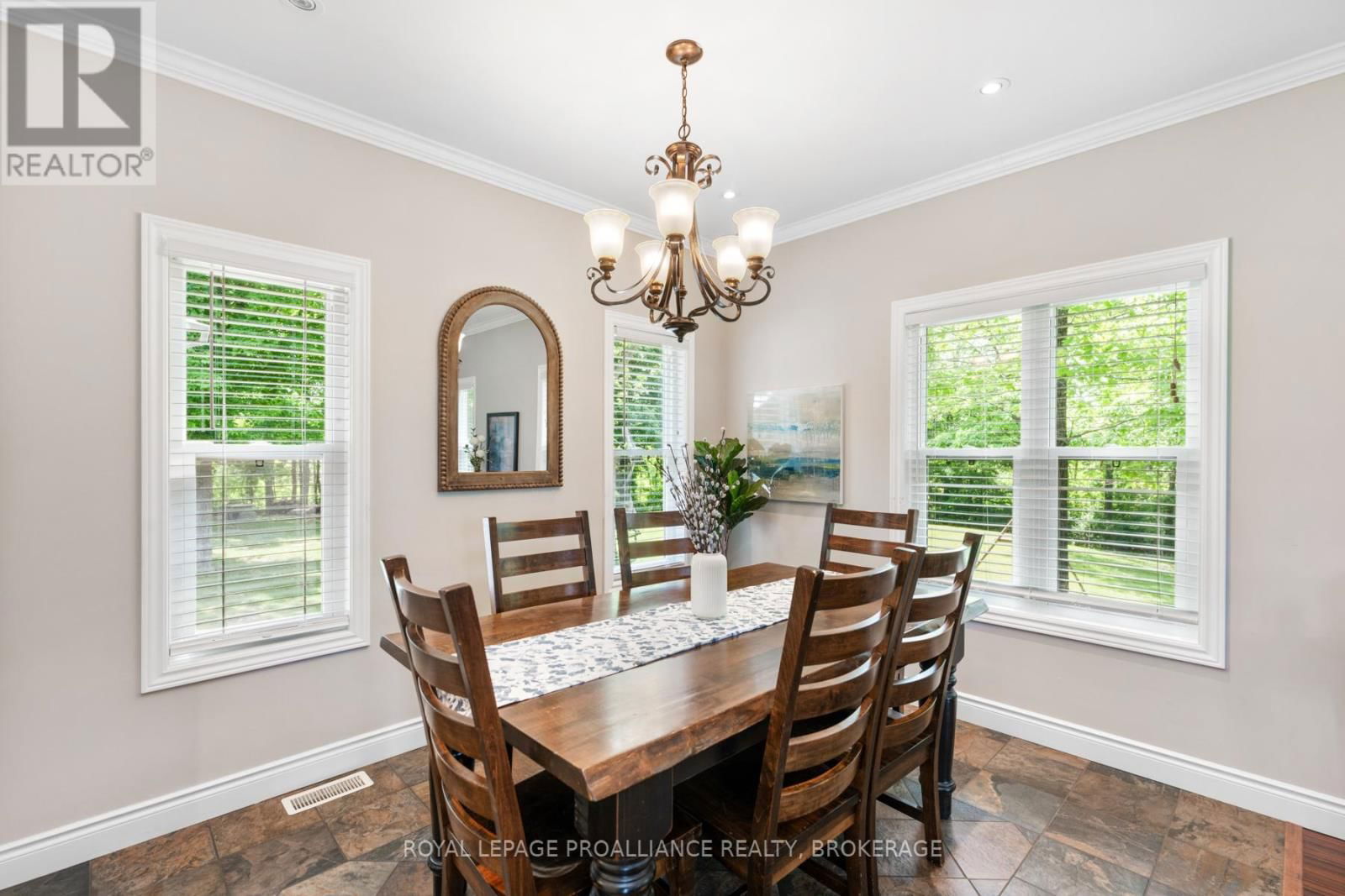 10 OWEN AVENUE Image 6
